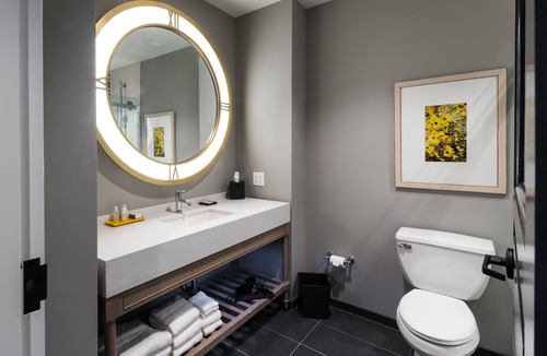 Hattiesburg Hotel | Hotel Indigo Hattiesburg by IHG