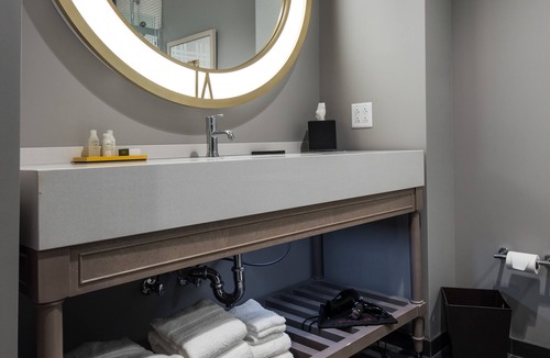 Hattiesburg Hotel | Hotel Indigo Hattiesburg by IHG