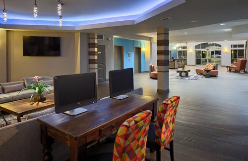 Downtown San Antonio Hotel | Hotel Indigo San Antonio Riverwalk by IHG