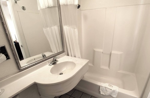 Pendleton Hotel | Hotel Inn Pendleton I-84