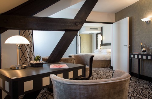 Chartres Hotel | Hotel Jehan de Beauce