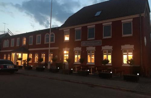 Kibaek Hotel | Hotel Jernbanegade