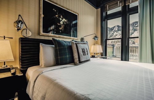 Downtown Hotel | Hotel Jerome, Auberge Collection