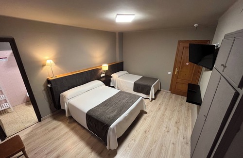 Les House | Hotel Joan Canejan