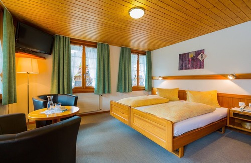 Gluringen Hotel | Hotel Joopi