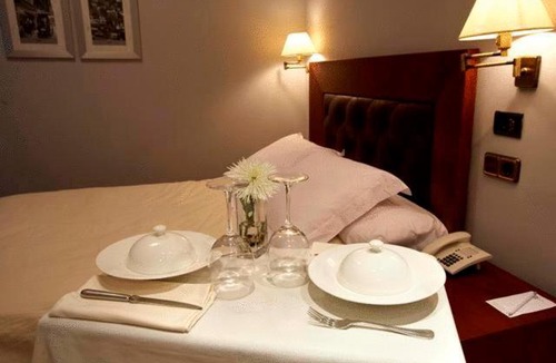 La Roda Hotel | Hotel Juanito