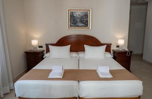 Ontinyent Hotel | Hotel Kazar