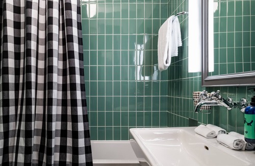 Old Town Hotel | Hotel Kindli