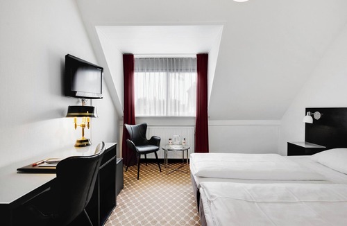 Taulov Hotel | Hotel Kryb I Ly Kro