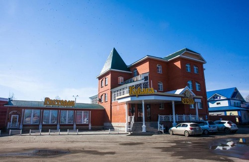 Pervomayskiy Hotel | Hotel Kuvaka