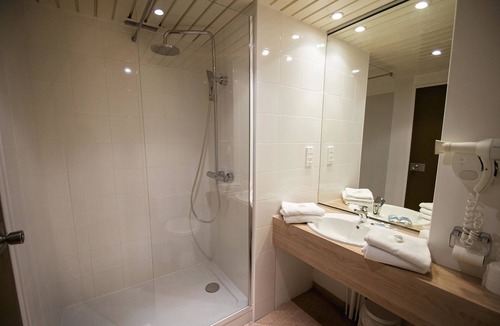 Nemours Hotel | Hotel Kyriad Nemours