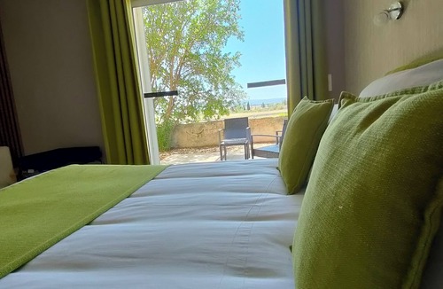 Conilhac-Corbieres Hotel | HOTEL L'ART DES METS BY COTE JARDIN