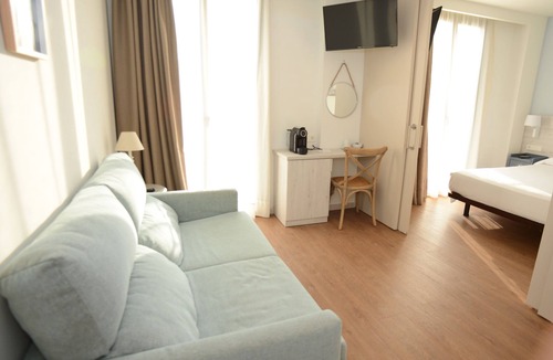L'Escala Hotel | Hotel L´Escala Centre