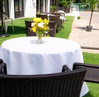 Pontorson Hotel | Hotel La Baie Royale