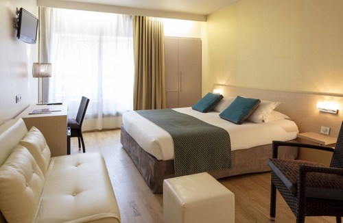 Quillan Hotel | Hotel La Chaumiere