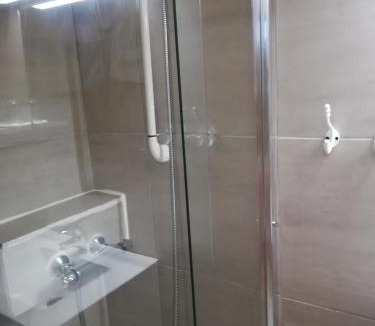 Lalizolle Hotel | Hotel La Croix des Bois