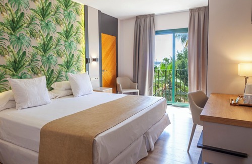 Quesada Hotel | Hotel La Laguna Spa And Golf