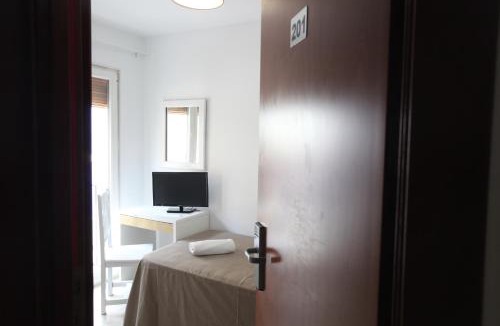 Barri Vell - Santa Creu Hotel | Hotel La Milagrosa
