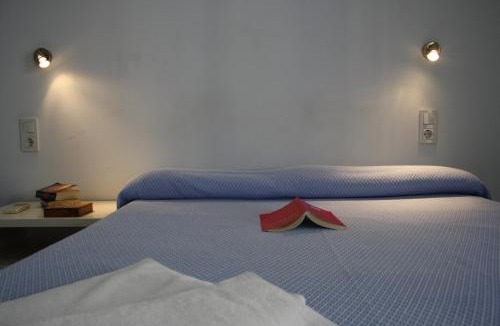 Barri Vell - Santa Creu Hotel | Hotel La Milagrosa