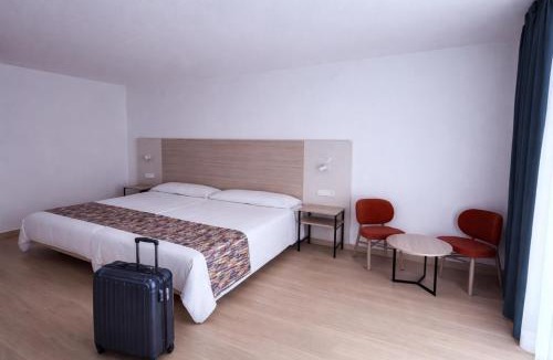 Sant Carles de la Rapita Hotel | Hotel La Rápita