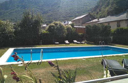 Ribera de Cardos Hotel | Hotel La Ribera