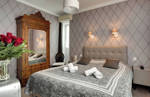 Chenonceaux Hotel | Hotel La Roseraie