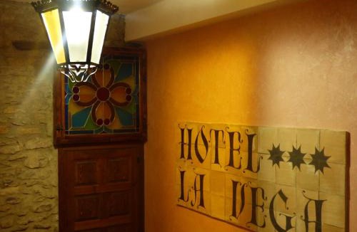 Alcala de la Selva Hotel | Hotel La Vega