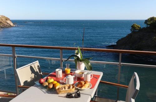 Cerbere Hotel | Hotel La Vigie - Face à la mer