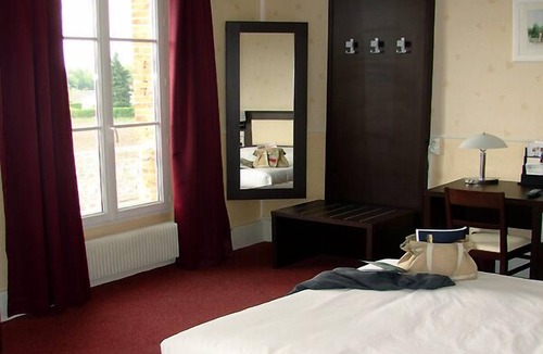 Clery-Saint-Andre Hotel | Hotel La Villa des Bordes