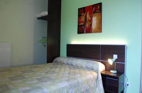 Gironcourt-sur-Vraine Hotel | Hotel La Vraine