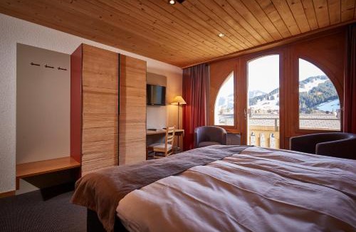 Saanen Hotel | Hotel Landhaus