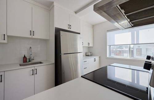 Little Italy Apartment | Hotel Laurence two bedroom apartment