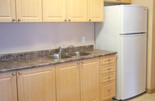 Waterloo Apartment | Hotel Laurier - Apartment Style Residence