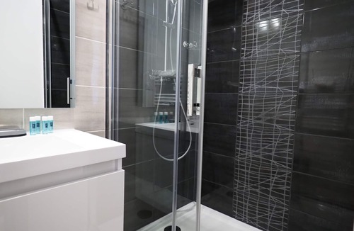 Cœur de Ville Hotel | Hotel Le Biarritz - Vichy