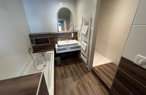 Bedee Hotel | Hotel le Broceliande, Sure Hotel Collection by Best Western