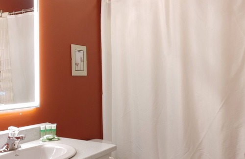 Saint-Marc-des-Carrieres Hotel | Hotel Le Must