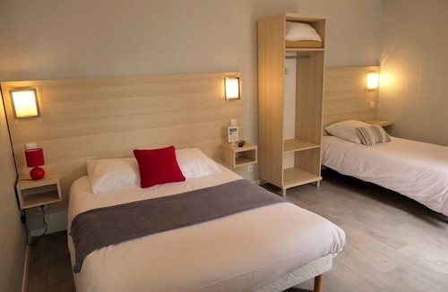 Hermanville-sur-Mer Hotel | Hotel Le Canada