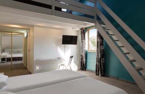 Rueil-Malmaison Hotel | Hotel Le Cardinal Rueil Centre