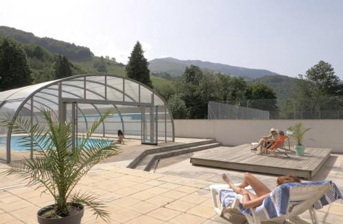 Sainte-Marie-de-Campan Hotel | Hotel Le Chalet