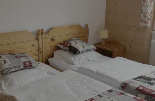 Champery Hotel | Hotel Le Chaudron Ski In Ski Out