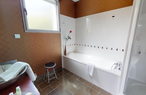 Cesson-Sevigne Hotel | Hotel Le Clos Champel
