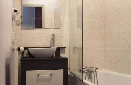Cesson-Sevigne Hotel | Hotel Le Clos Champel