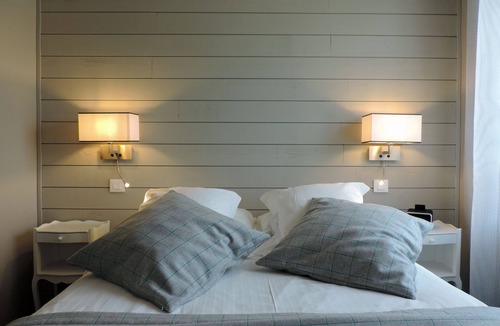 Fontenai-sur-Orne Hotel | Hotel Le Faisan Dore