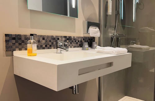 Fontenai-sur-Orne Hotel | Hotel Le Faisan Dore