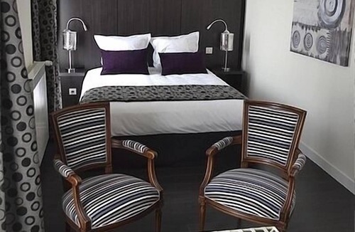 Cloyes-sur-le-Loir Hotel | Hotel Le Saint Jacques