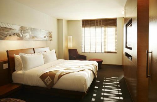 Downtown Calgary Hotel | Hotel Le Germain Calgary