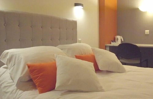 Hauteville-Lompnes Hotel | Hotel Le Hauteville