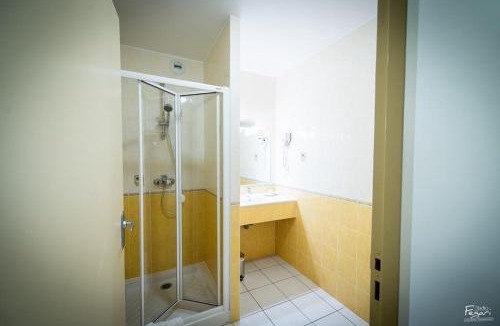 Saint-Geniez-d'Olt Hotel | Hotel Le Lion d'Or