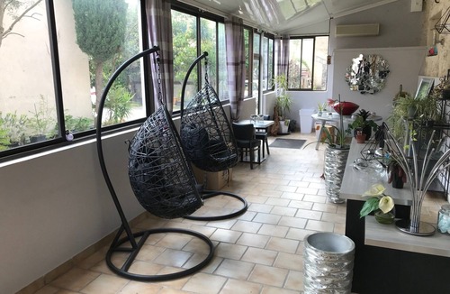 Vauvert Hotel | Hotel Le Lys d'Or