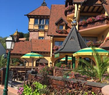 Mittelwihr Hotel | Hotel Le Mandelberg